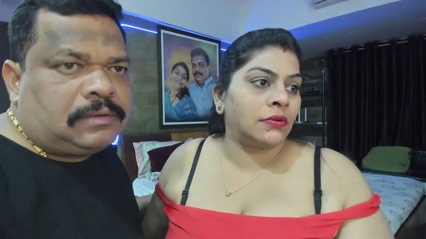 Stripchat-Public Show-c-tarivishu23-2024 02 09 181810