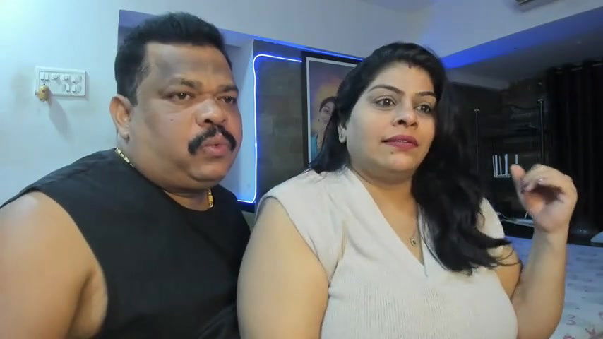 Stripchat-Public Show-c-tarivishu23-2024 02 10 172922