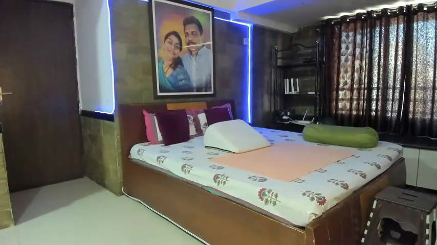 Stripchat-Public Show-c-tarivishu23-2024 02 23 031828