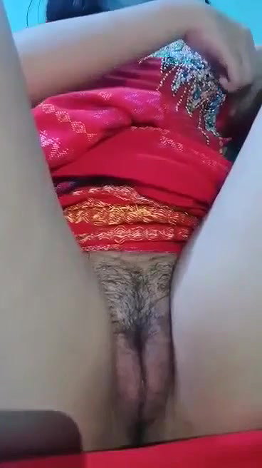 Assamese boro bhabhi unsatisfied fingerings hot pussy mastrubation