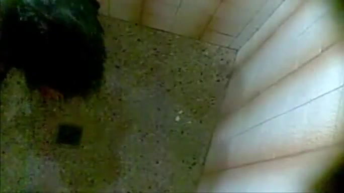Indian Bhabhi Filmed In Bath – Movies