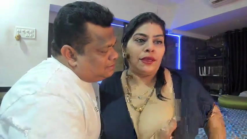 Private show-Public Show-c-tarivishu23-2023 11 22 180245_4k