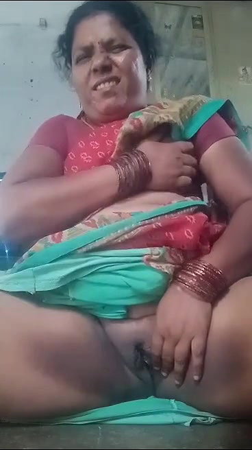 Horny unsatisfied bhabhi