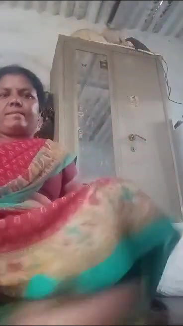 Horny unsatisfied bhabhi