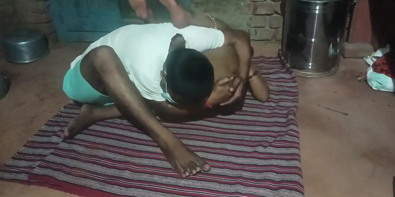 Desi bhabhi ki chudai hindi audeo