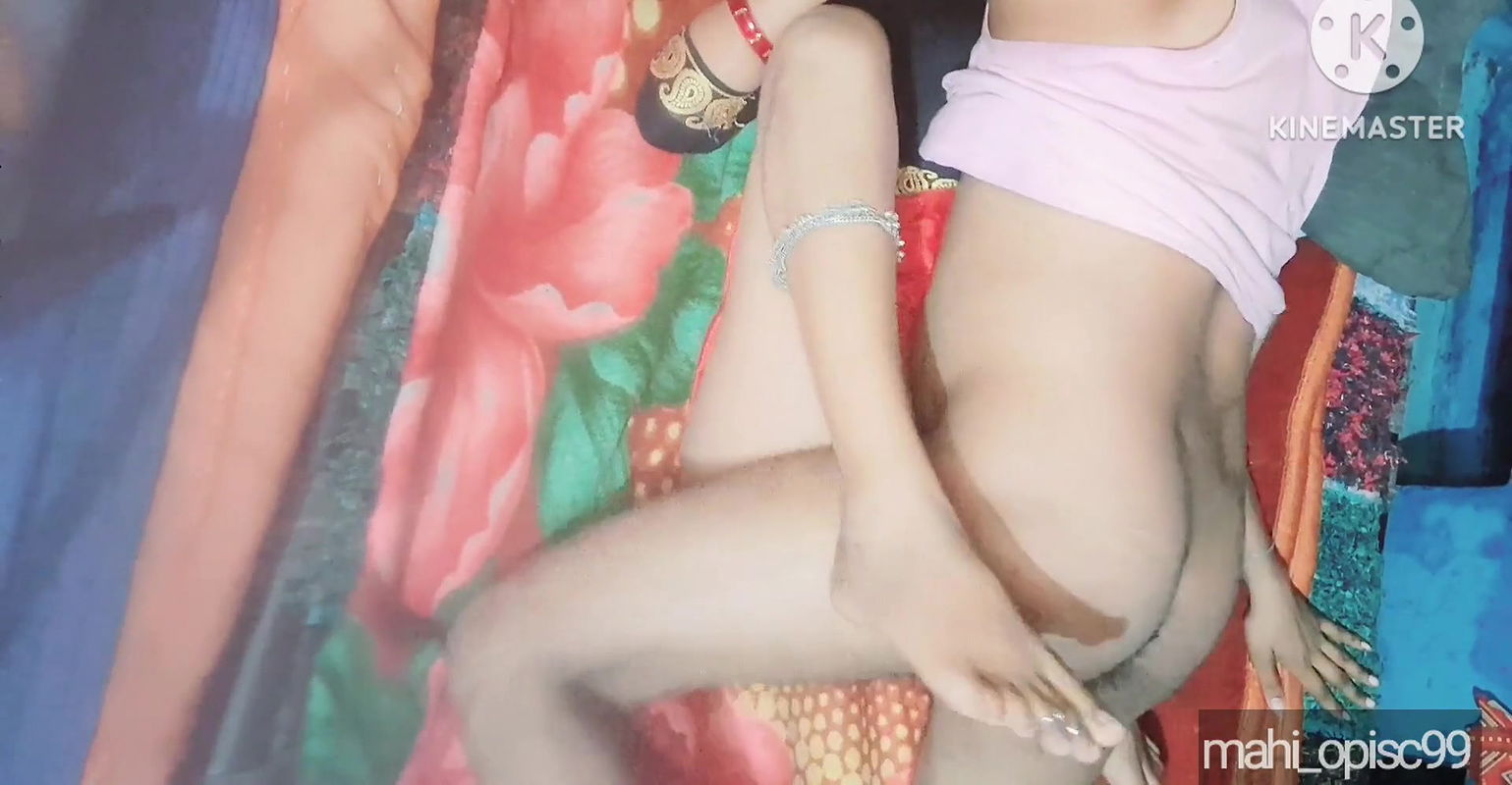 Ghar mein bulakar bhabhi ko chudai ki raat bhar devar Ne Gaye Bahar