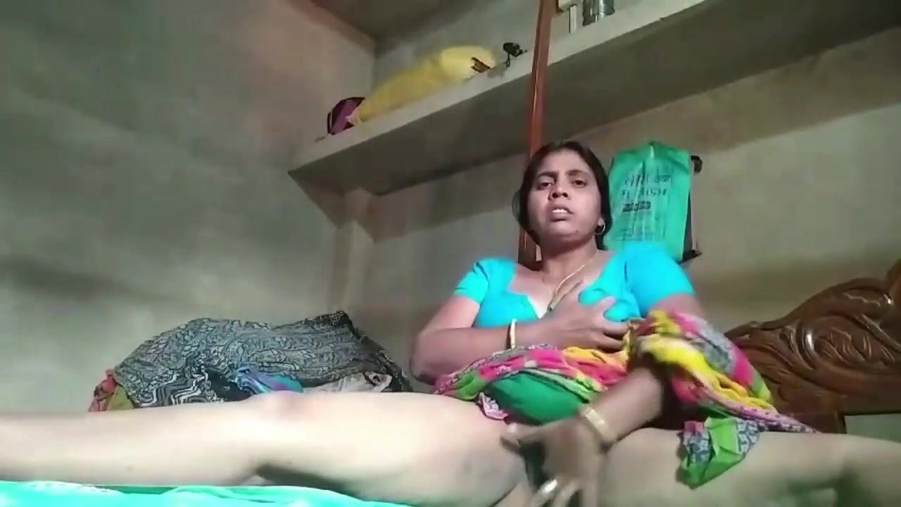 Indian Hot Aunty Open Fussy Fingering