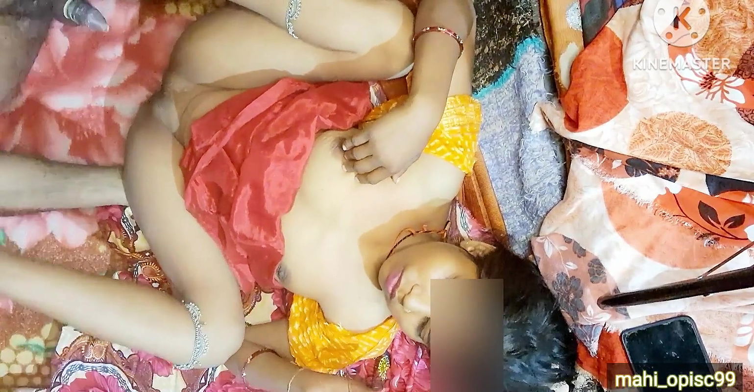 Desi bhabhi ko choda Ghodi Banakar