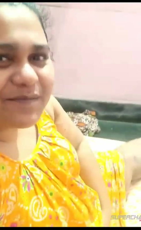 Desi hot aunty