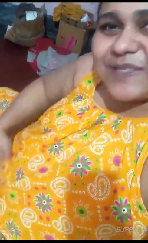 Desi hot aunty