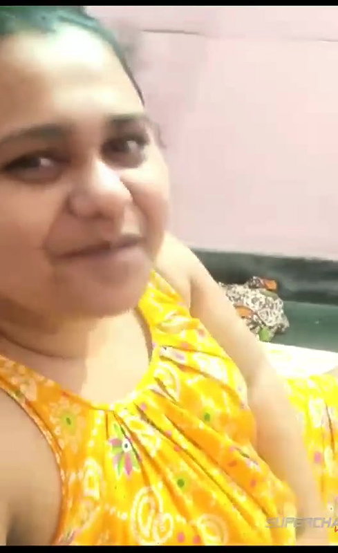 Desi hot aunty