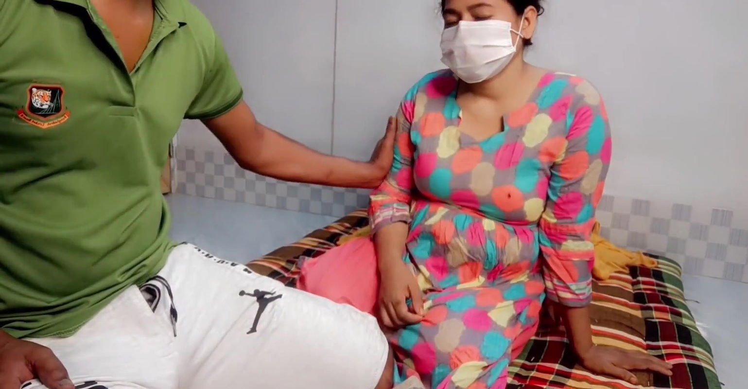 Beautiful tenant housewife fucked with landlord stepuncle