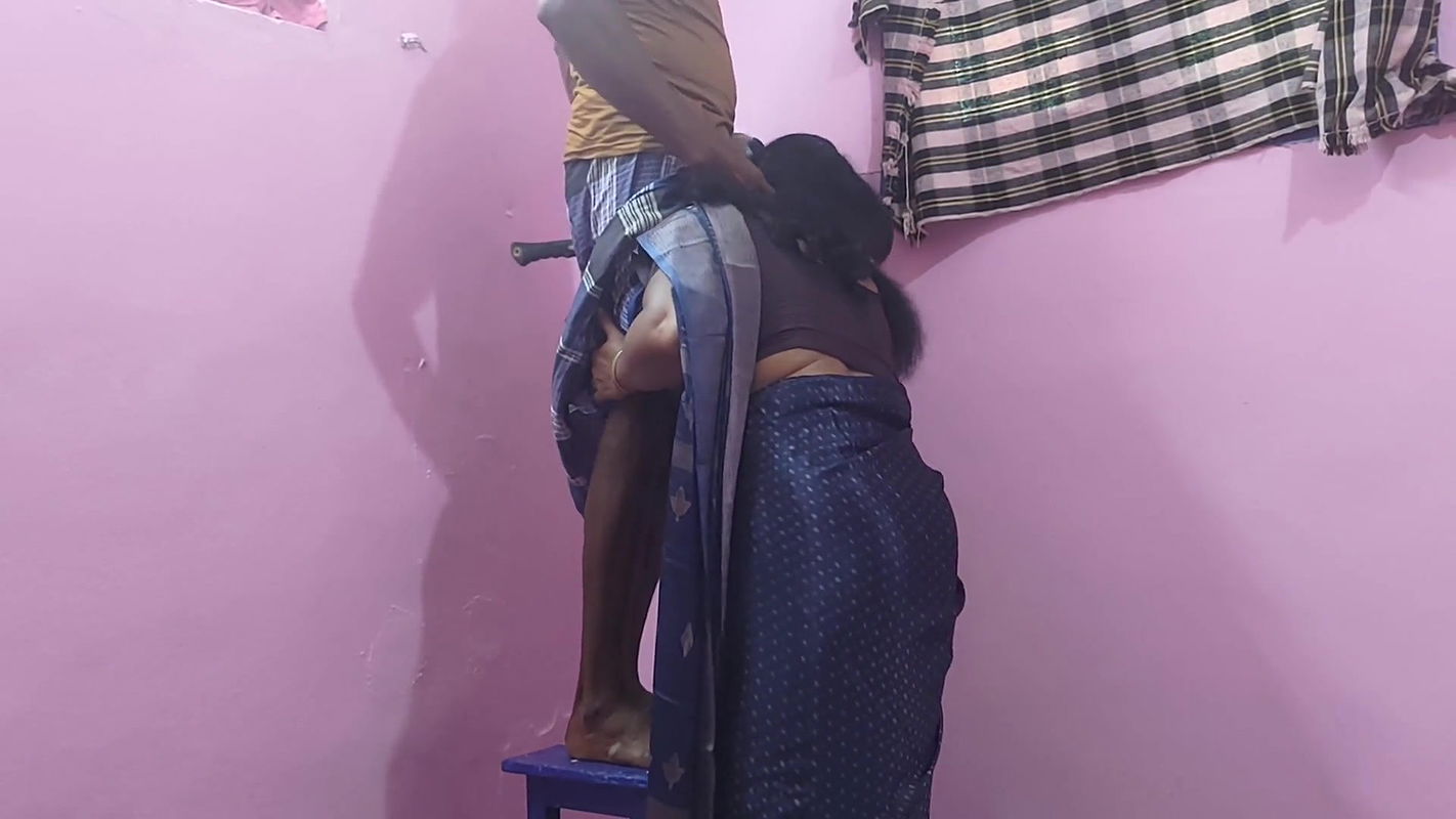 a beautiful tamil aunty has a hot sex with a young