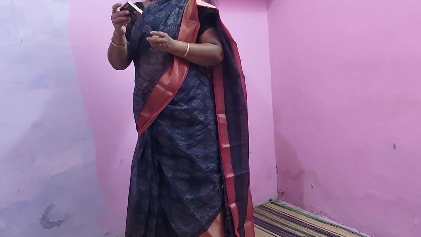 a mature woman refused sex and i hugged her gently and had sex with her