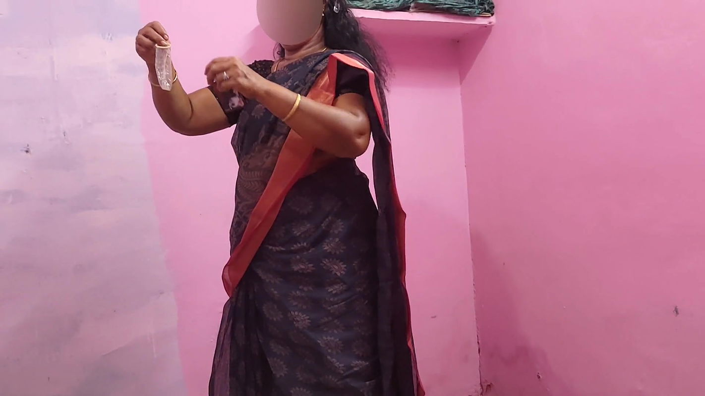 a mature woman refused sex and i hugged her gently and had sex with her