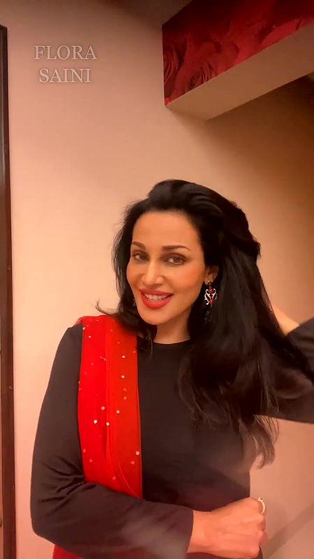 720p 19 july live flora saini