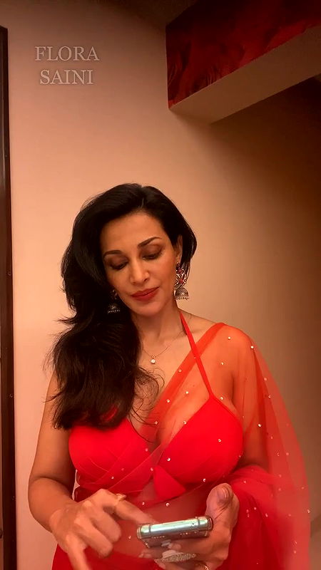 720p 19 july live flora saini