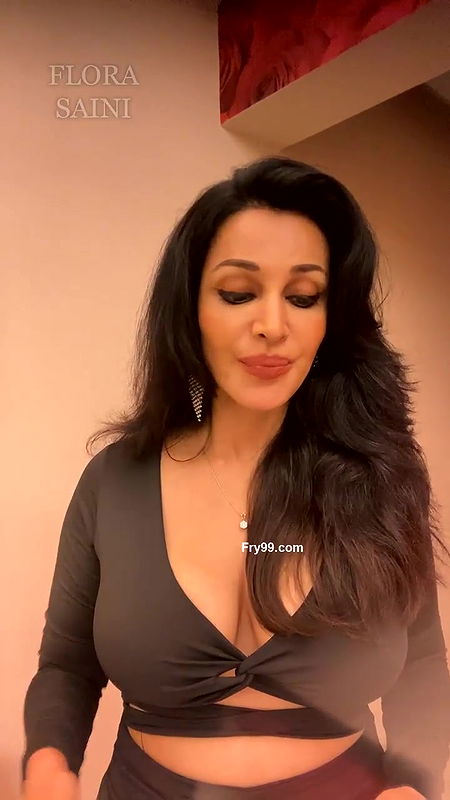720p 23 july live flora saini