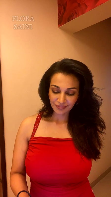 720p 23 may live flora saini