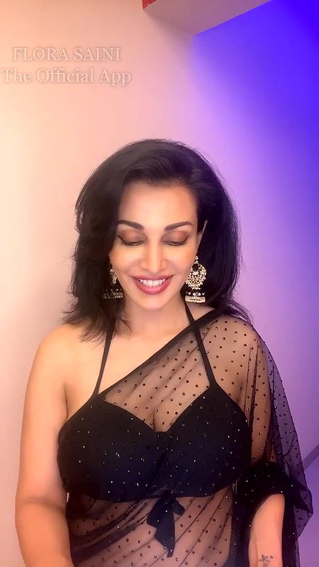 720p 26 dec flora saini live