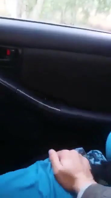 Beautiful Pathani Gf Blowjob inside Car Showing Boobs And Pussy