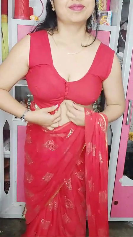 Sumi youtube live in bra. FIRST TIME ON INTERNET