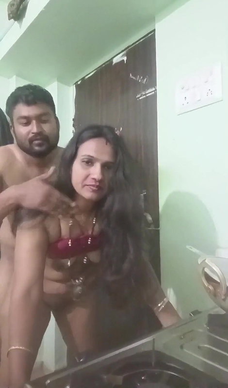 Homemade Sex in Kitchen