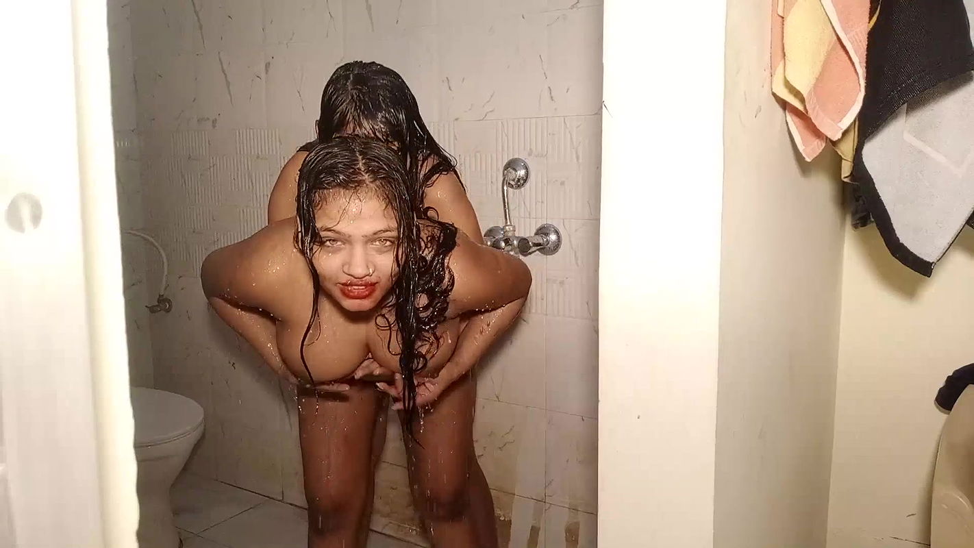 Youngindiancouple-33