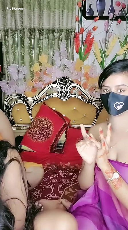 Fatty girl hot dance  and show boobs