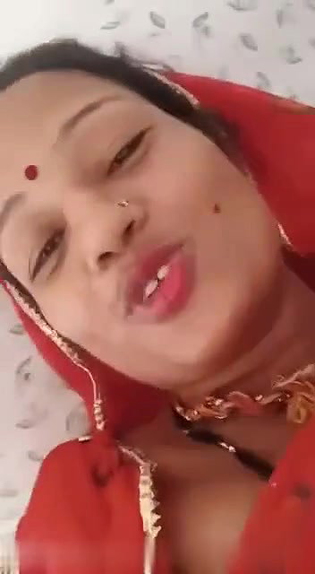 Unsatisfied horny rajasthani bhabhi masturbation clip for lover,saying mazza aa gya