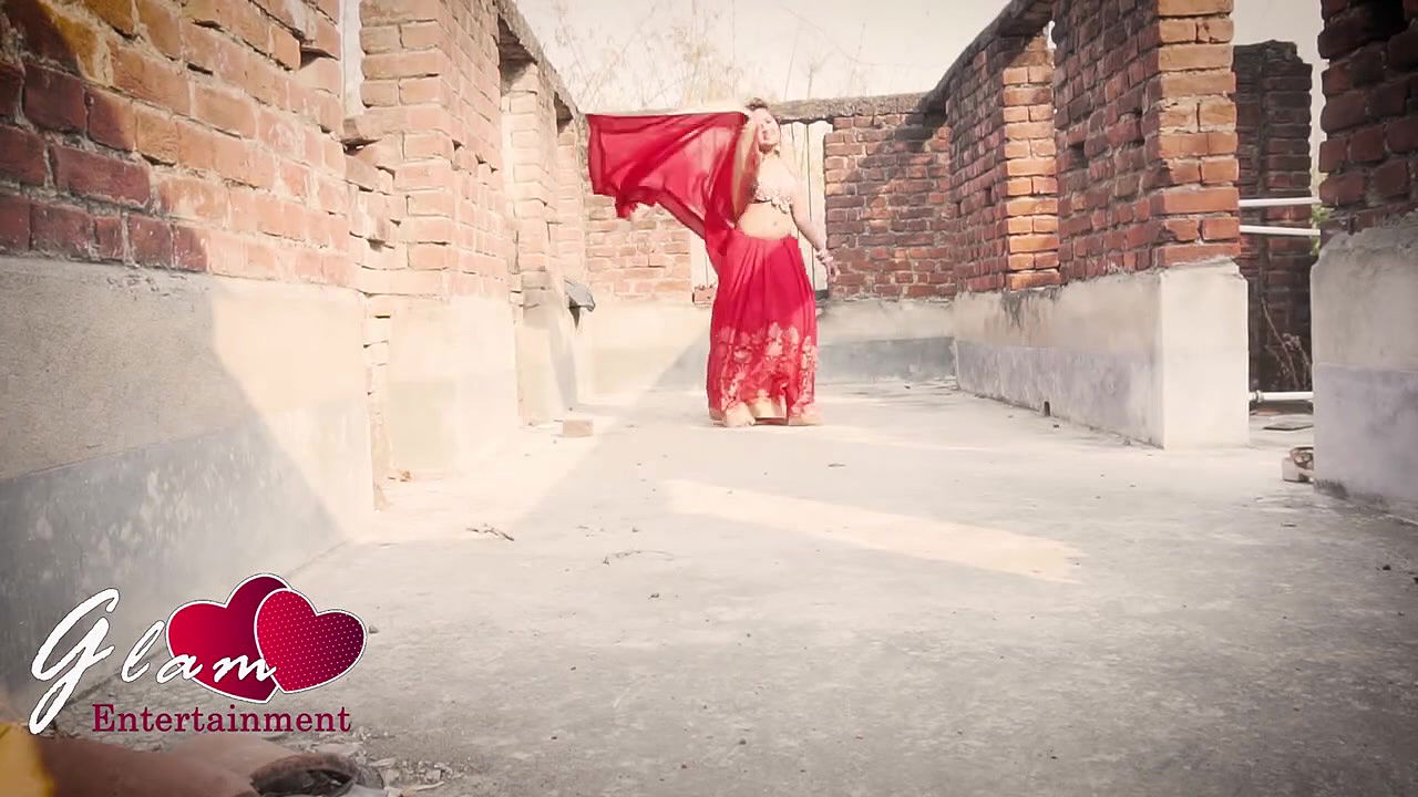 Beautiful booby shy aaravi cleavage navel armpit & backless show seductive photoshoot