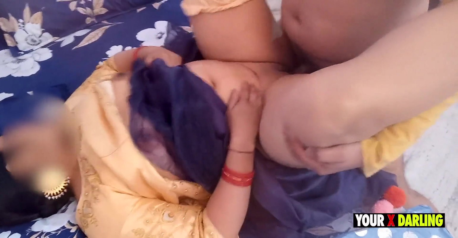 Stepmom order condom online and her stepson caught her redhand and fucked her with condom