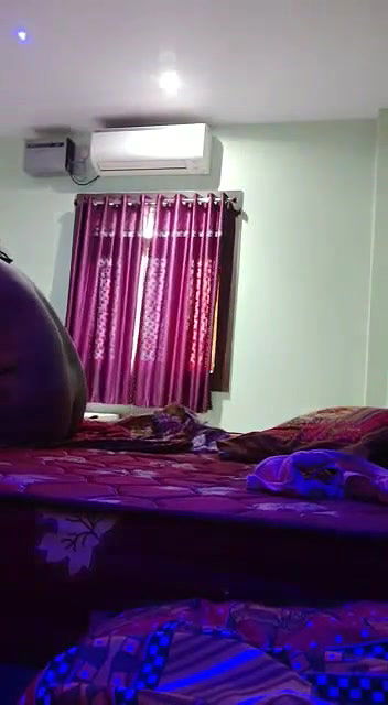 Sexy Desi Girl Fucked By Lover 2Clip-Merged into single File (New Leaked)