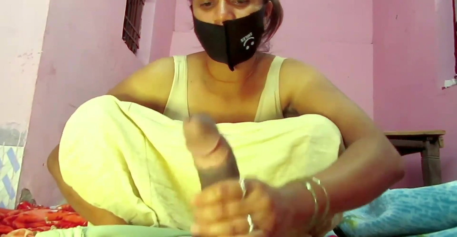 Desi College girlfriend fuck in oyo Hotel (Clear H