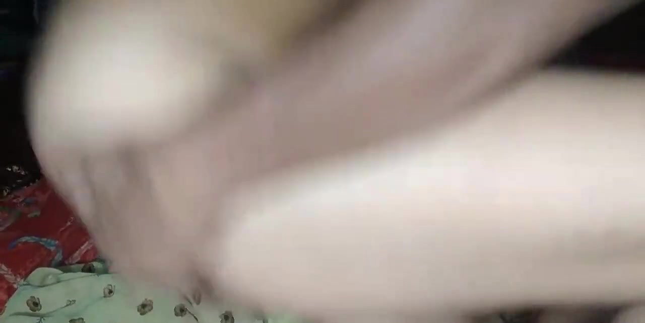 Sister-in-law caressed Sahiba’s pussy, then became