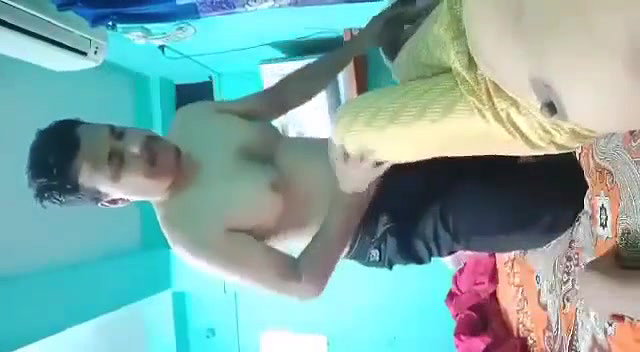 Desi couple fucking, full length clip