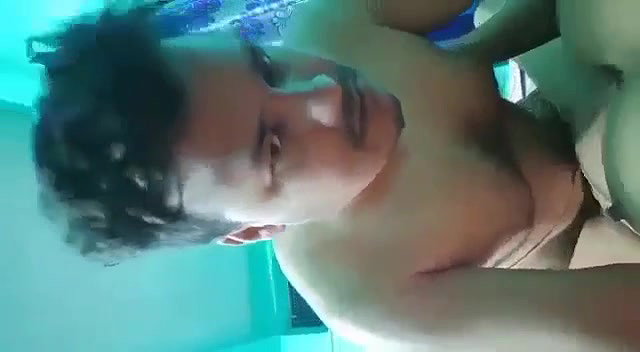 Desi couple fucking, full length clip