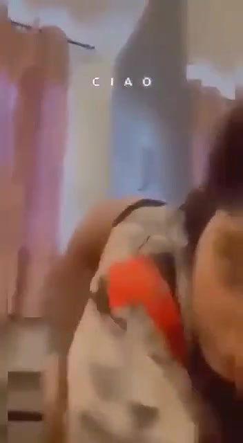 Beautiful Paki Babe Showing