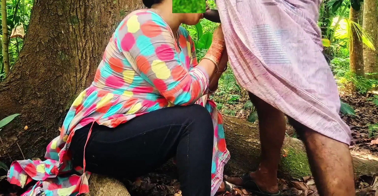 Fuckd and sexy talk in the jungle with the neighbor