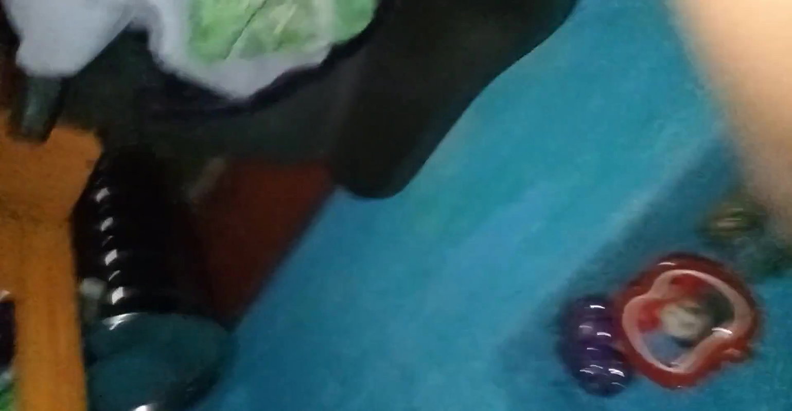 New Indian wife blowjob & Doggy style fucking her husband Indian new sex