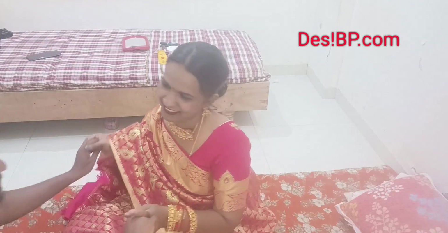 Kavita vahini in saree fuck with Tatya at wedding night