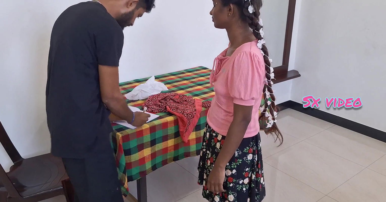 xSteprother accidentally gets a chance to fuck stepsister hardcore