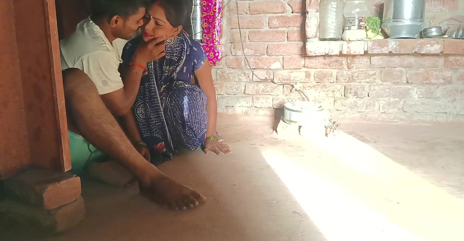 Aaj maine apni biwi ki gaand mari indian hot sexy wife anal fucking desi sex