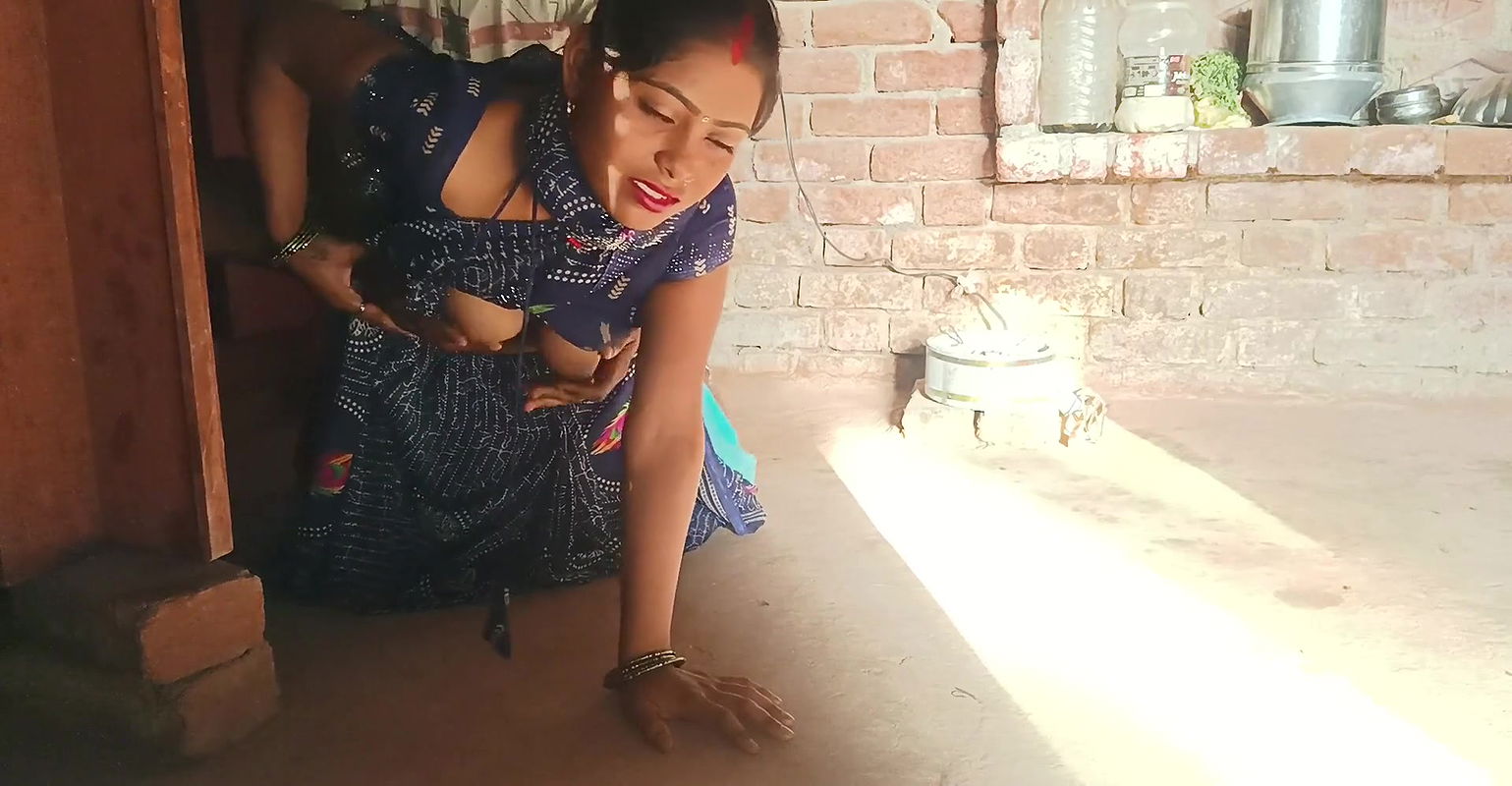 Aaj maine apni biwi ki gaand mari indian hot sexy wife anal fucking desi sex