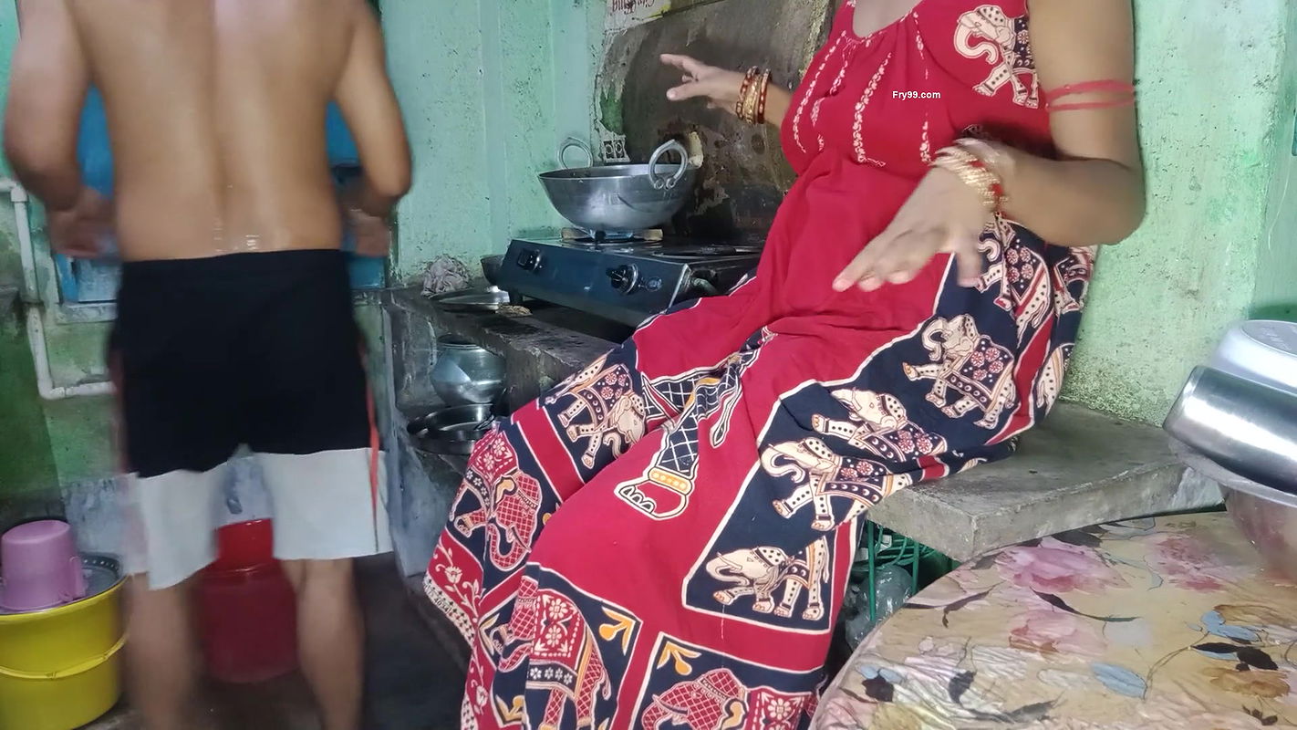 indian bengali stepsis fucked at kitchen at cooking time