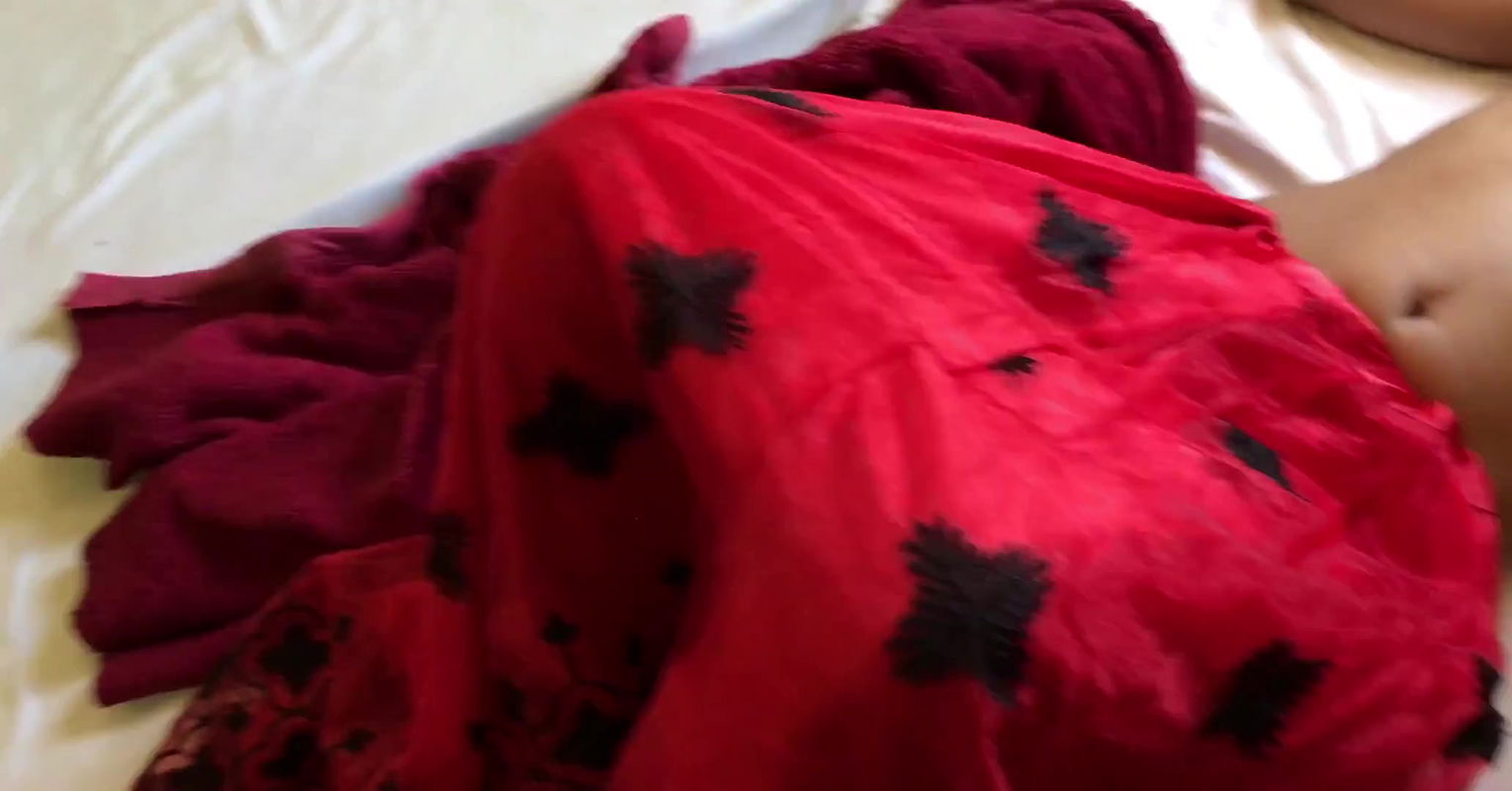 beautifull indian girl sex first time with her husband