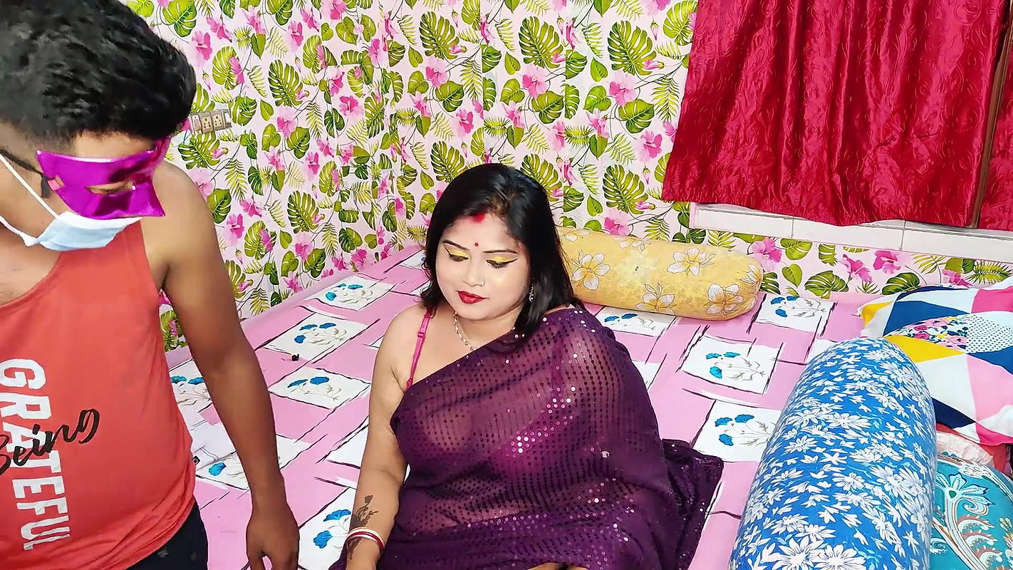 Stepmom Caught Her Stepson Carrying Sex Toy Into College Bag