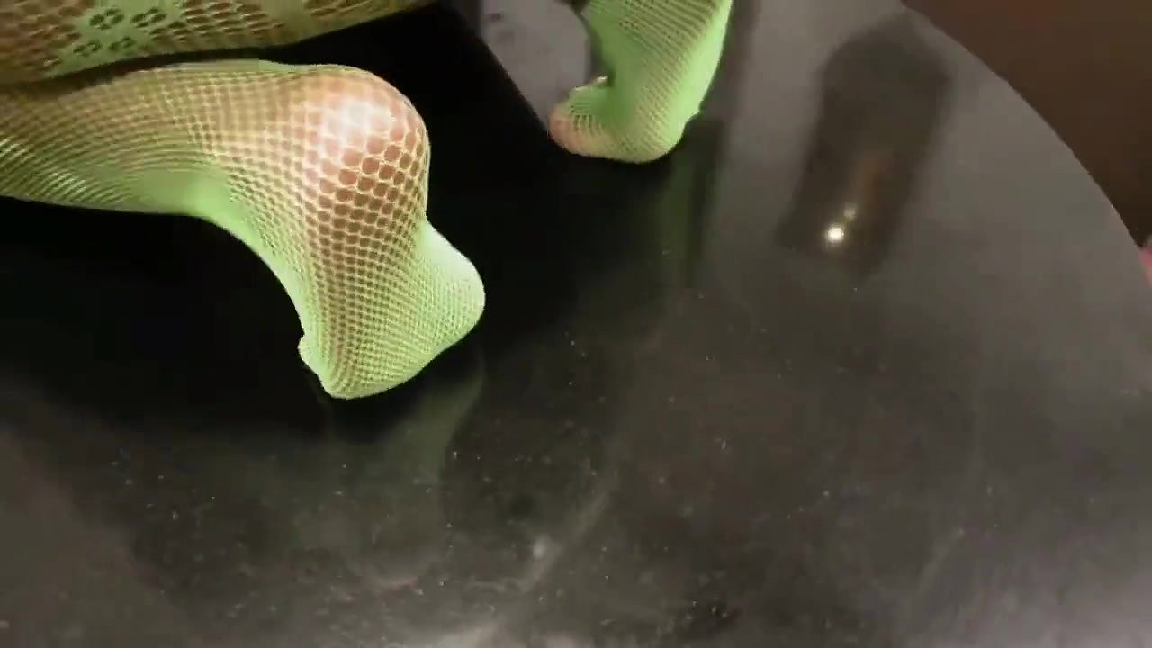 Insta Model Style With Plexi Showing Boobs and Ass