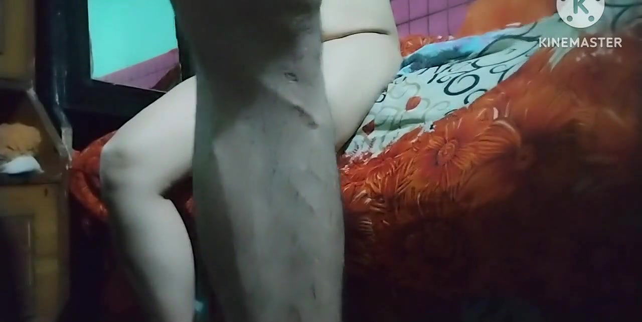 Cute sexy housewife Indian big dick very sexy cute mam