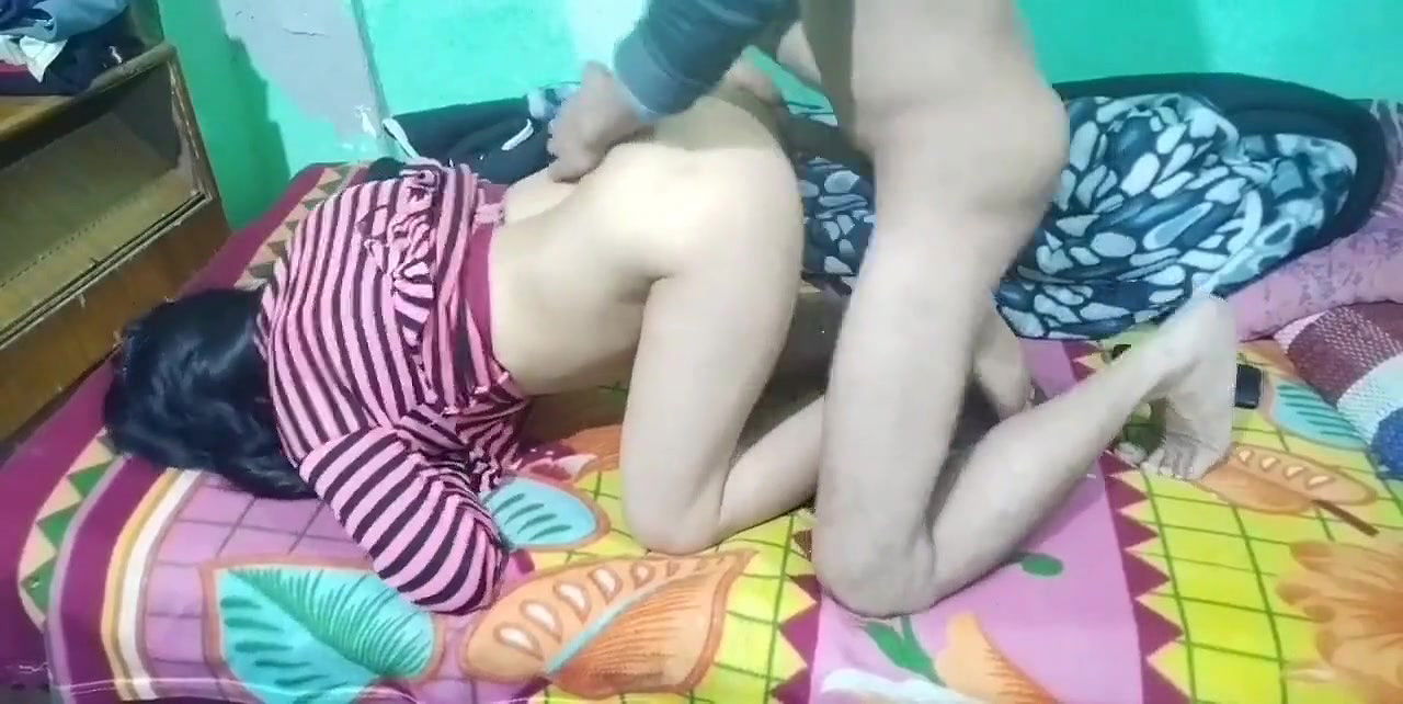 Renuka Bhabhi with pearl ass gets fucked by Bhabhi’s thick dick